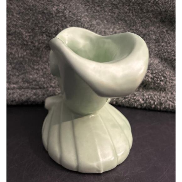 Royal Haeger Matte Green Shell Planter c1940 - Picture 2 of 8